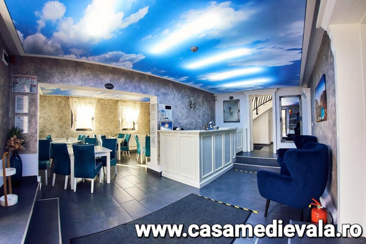 Boutique Hotel Casa Medievala Curtea de Argeş Eksteriør billede