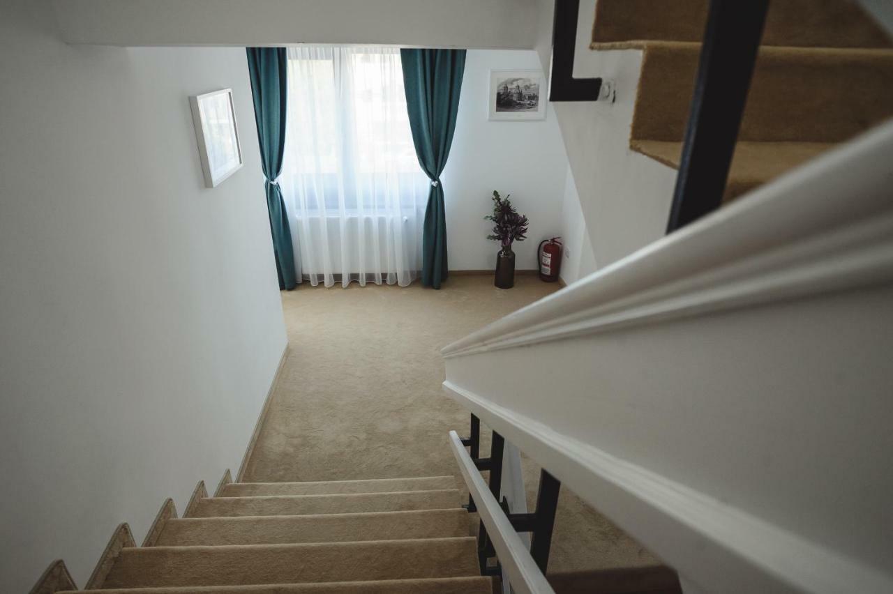Boutique Hotel Casa Medievala Curtea de Argeş Eksteriør billede